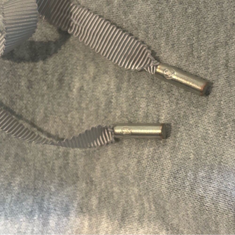 Lululemon Scuba Jogger with Sherpa Stripe- women’s size 12 - Picture 5 of 8